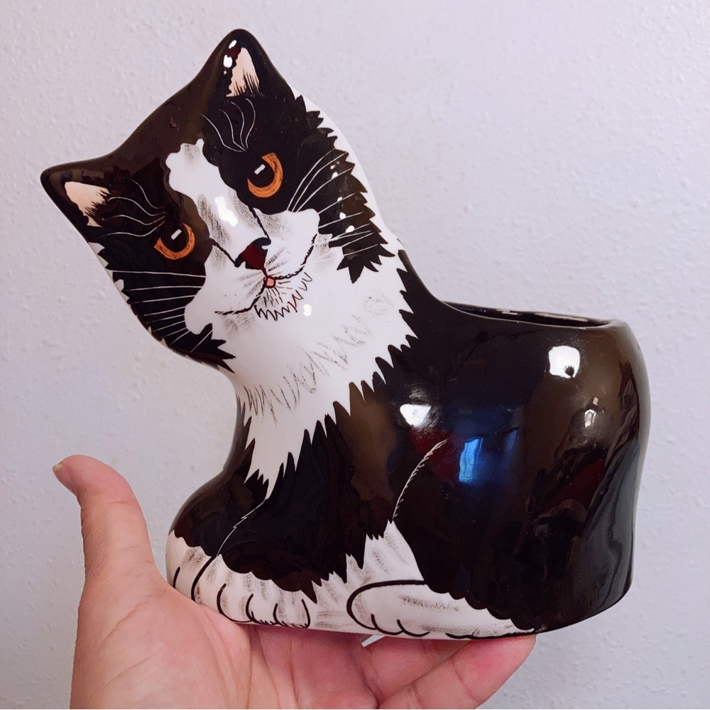 Cats By Nina Tuxedo Feline Ceramic Planter Cat Lover Black